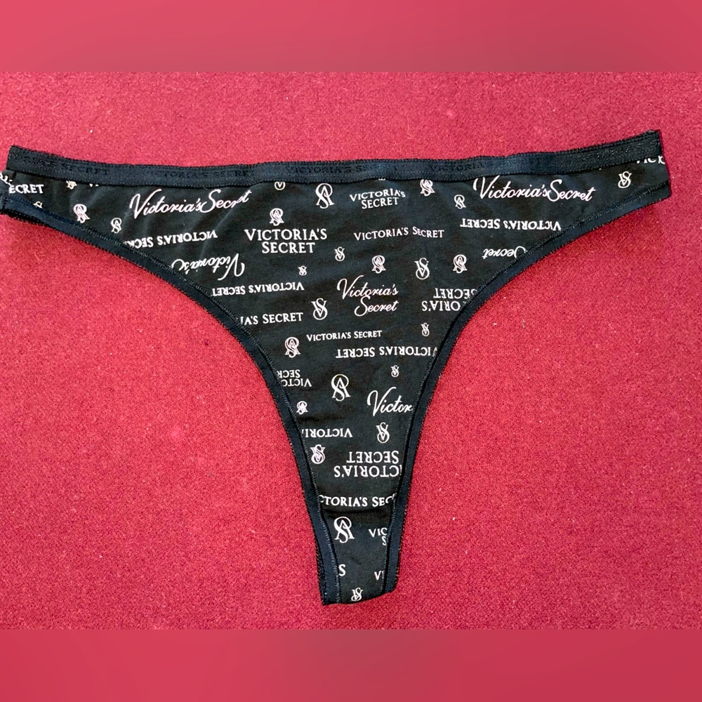 Victoria Secret Vintage Thong- Size Large